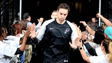 La lesión de Pau Gasol es grave: fractura de pie y baja indefinida