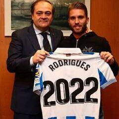 Kevin y Le Normand renuevan hasta 2022