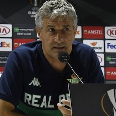 Setién: "¿Griezmann a la misma altura? Messi es mucho Messi"