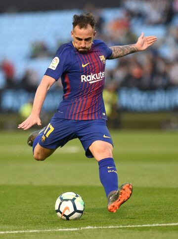 Paco Alcácer llegó como un fichaje importante al Barcelona pero no ha tenido oportunidad de entrar en un once en el que estaban Leo Messi, Luis Suárez e incluso Neymar. Pasó de ser internacional con España a jugar los minutos residuales de los partidos sentenciados del Barcelona o la Copa del Rey. Lo mejor para él podría ser salir, ya que aún es joven y puede retomar su carrera donde la dejó en un equipo que le quiera.