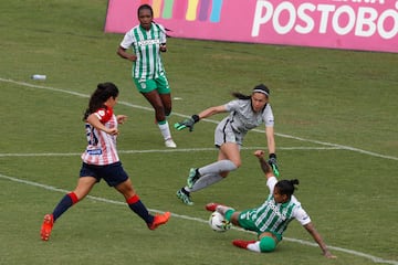 El gol de Ana Fisgativa dejó a las verdolagas con 10 puntos y en la octava posición, mientras que el equipo rojiblanco registró la segunda derrota consecutiva