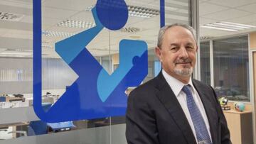 Adolfo Aragonés: "La Asobal tiene mucha vida por delante"