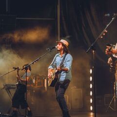 Morat anuncia la primera colaboración con Beret