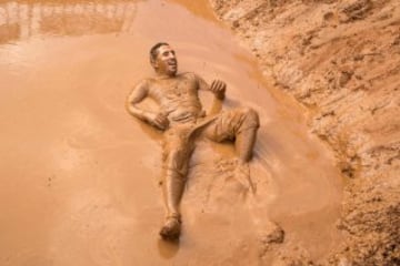 Tel Aviv celebra la divertida carrera The Mud Day