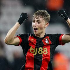 Huijsen, nominado a mejor joven de la Premier por sus compañeros