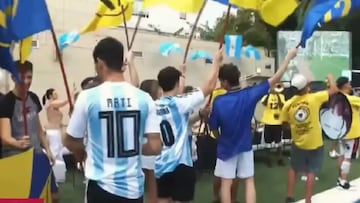 Festejo argentino en la casa de Maradona