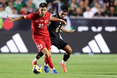 ¿De Cruz Azul a Países Bajos? Reportan interés del AZ por este jugador mexicano