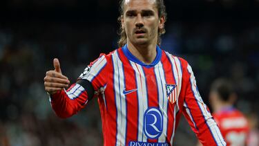 MADRID, 04/03/2025.- El delantero francés del Atlético de Madrid Antoine Griezmann durante el encuentro correspondiente a la ida de los octavos de final de la Liga de Campeones que Real Madrid y Atlético de Madrid disputan hoy martes en el estadio Santiago Bernabéu, en Madrid. EFE/JUANJO MARTÍN