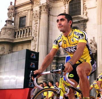 Francia es el segundo país que más triunfos tiene en la Vuelta a España. El primero en ganarlo fue Jean Dotto, en el año 1955. Un total de 8 ciclistas han ganado esta competición. El que más victorias ha conseguido es Bernard Hinault, con 2 en total en los años 1978 y 1983. Laurent Jalabert fue el último ciclista en lograr ganar la Vuelta (1995), además de ser el que más victorias tiene de etapa (18).