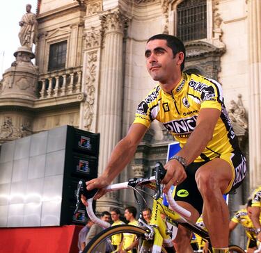 Francia es el segundo país que más triunfos tiene en la Vuelta a España. El primero en ganarlo fue Jean Dotto, en el año 1955. Un total de 8 ciclistas han ganado esta competición. El que más victorias ha conseguido es Bernard Hinault, con 2 en total en los años 1978 y 1983. Laurent Jalabert fue el último ciclista en lograr ganar la Vuelta (1995), además de ser el que más victorias tiene de etapa (18).