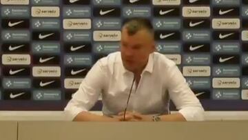 Son 8" de respuesta y no puede ser más clara: Jasikevicius y el tercer cuarto del Barça