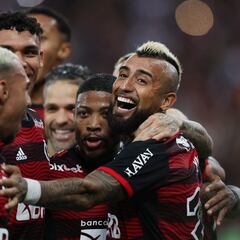 ¿Cuántos partidos demoró Arturo Vidal en anotar su primer gol?