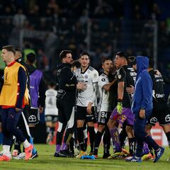 Castellani cautiva al hincha de Colo Colo, apura a Leonardo Gil y le pone un ‘problema’ a Almirón