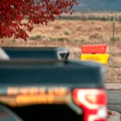 La imagen de Alec Baldwin, abatido tras matar por accidente a una compañera de rodaje