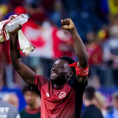 Davies, otro paso hacia el Madrid