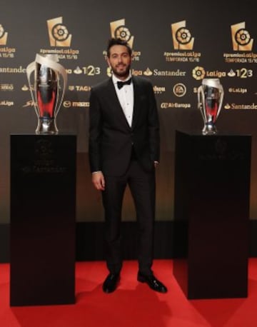 Pacing the red carpet at LaLiga 2016 Awards Gala: best images