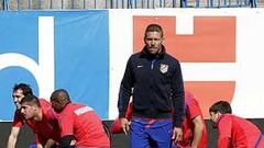 El Atleti, entre dos aguas