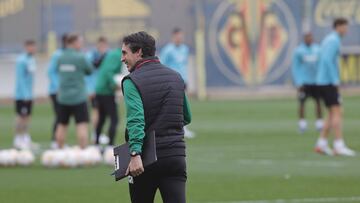19/11/21 ENTRENAMIENTO VILLARREAL
UNAI EMERY