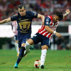 Pumas lleva mano ante Chivas en duelos de eliminación directa