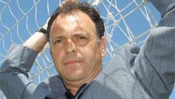 <b>PIDE CALMA. </b>Joaquín Caparrós soliticó cautela en las declaraciones para vivir un derby muy tranquilo.