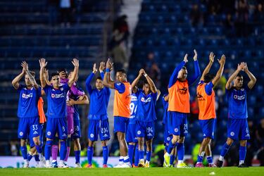 Juega 1000 pesos y gana 19950 en Caliente con la Liga MX