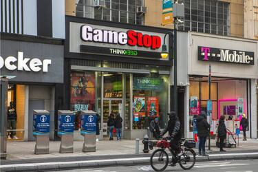 El expresidente de Nintendo América abandonará GameStop