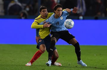 La Selección Colombia enfrentó a la Selección de Uruguay en el estadio Gran Parque Central por la fecha 11 de las Eliminatorias Sudamericanas.
