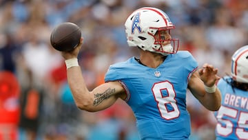 NASHVILLE, TENNESSEE - OCTOBER 29: Will Levis #8 of the Tennessee Titans throws the ball during the first half against the Atlanta Falcons at Nissan Stadium on October 29, 2023 in Nashville, Tennessee.   Wesley Hitt/Getty Images/AFP (Photo by Wesley Hitt / GETTY IMAGES NORTH AMERICA / Getty Images via AFP)