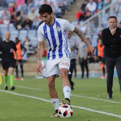 Pablo Andrade, de entrenar con Ronaldinho a brillar en el Recre