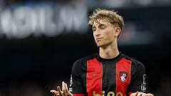 Huijsen sufre con el City