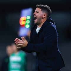 Larcamón ya se despidió de Piovi