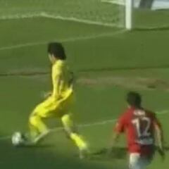 La joyita poco vista de Mati Fernández en Villarreal: ¡qué definición ante dos!