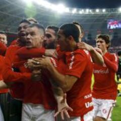 Inter y Aránguiz toman ventaja pero dejan a Tigres con vida