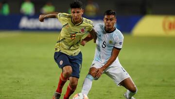 Formación de Colombia ante Argentina en Preolímpico Sub 23