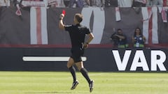 Abdoulaye Ba makes red card LaLiga VAR history