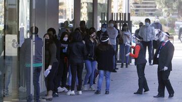 Cuarentena en Santiago: ¿qué comunas entran, cuáles salen y cuáles se mantienen este viernes 15?