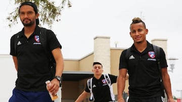 Aguilar y Barrios, jugadores del FC Dallas