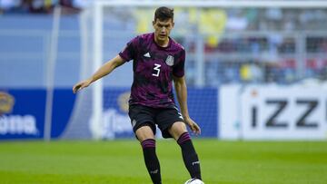 César Montes supera el COVID-19 y podría jugar ante Costa Rica