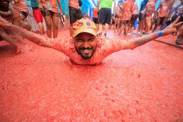Cientos de personas han disfrutado de la fiesta. 