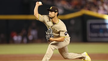 PHOENIX, ARIZONA - APRIL 23: Starting pitcher Yu Darvish #11 of the San Diego Padres pitches against the Arizona Diamondbacks during the third inning of the MLB game at Chase Field on April 23, 2023 in Phoenix, Arizona. Christian Petersen/Getty Images/AFP (Photo by Christian Petersen / GETTY IMAGES NORTH AMERICA / Getty Images via AFP)