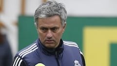 El Chelsea admite que Mourinho podría volver al equipo inglés