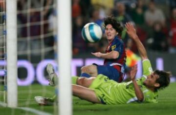 En el año 2007 Messi emuló al gran Maradona marcando un gol muy similar al del 'Barrilete Cósmico'. Fue al Getafe en semifinales de la Copa de Rey.