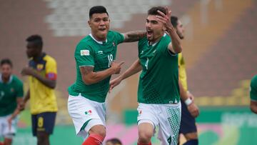 Johan Vázquez llegaría al Genoa por 3.5 millones de euros