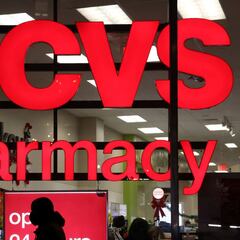 Why is CVS closing 900 stores? when and where?