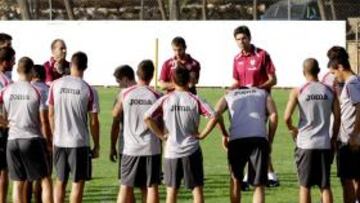 Pellegrino en el entrenamiento del Valencia.