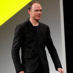 Froome: "Me decepciona que haya tan poca crono en el Tour"