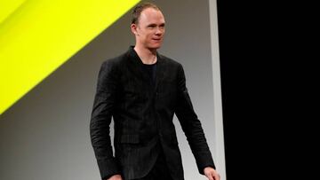 Chris Froome posa durante la presentación del recorrido del Tour de Francia 2019 en el Palacio de Congresos de París.