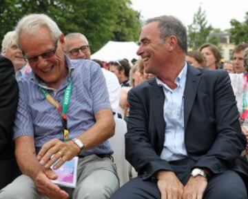 Los equipos que participarán en el Tour de Francia fueron presentados en Utrecht.