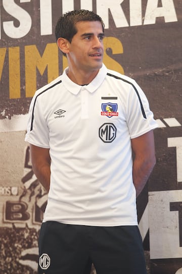 Así se vivió la presentación de la nueva camiseta de Colo Colo