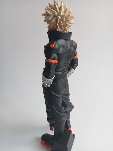 Izuku y Bakugo de 'My Hero Academia' por Banpresto